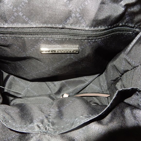 Steve Madden cross body. - Picture 3 of 3